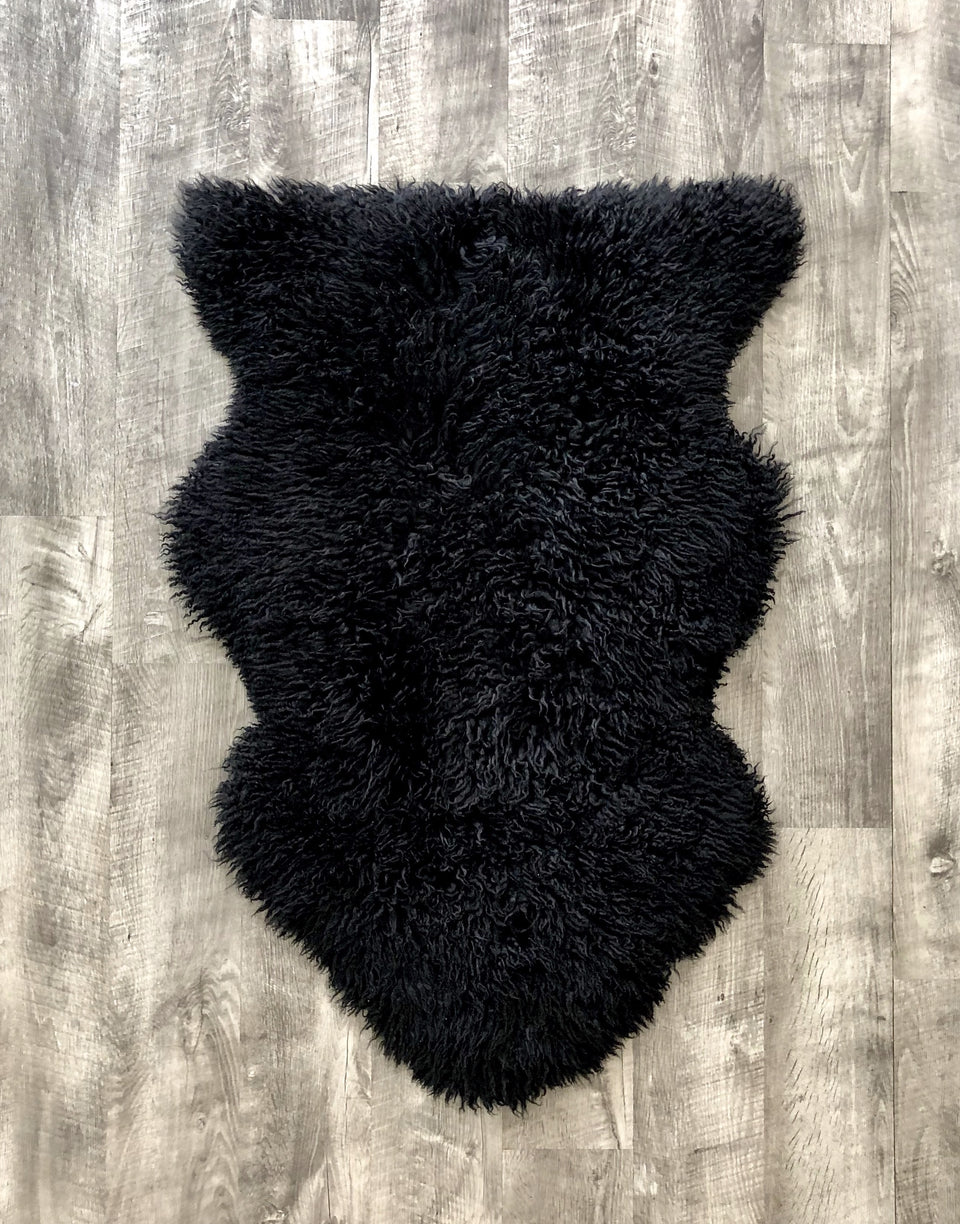 MAORI SHEEPSKIN BLACK